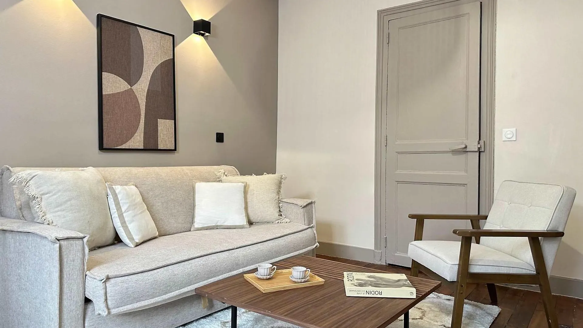 Апартаменты Arc De Triomphe Cosy Retreat Париж 0*,  Франция